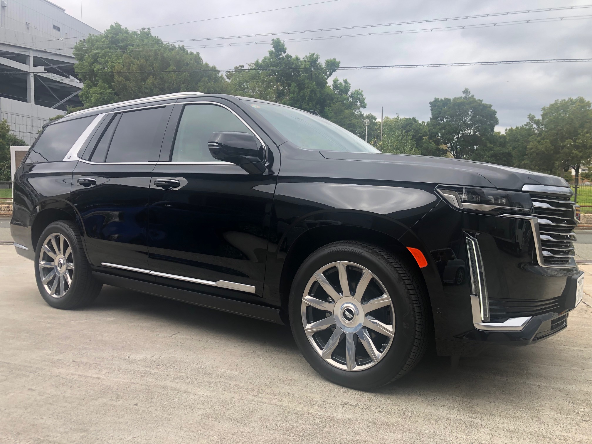 ESCALADE Platinum
