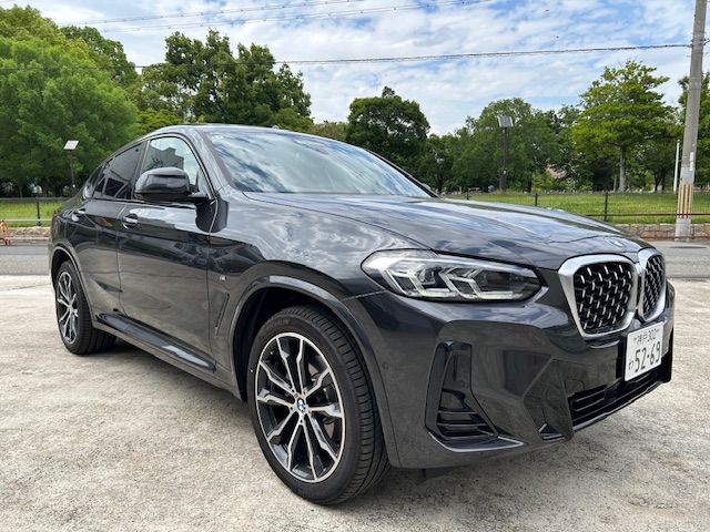 BMW X4 xDrive20d M Sport　　【大阪】
