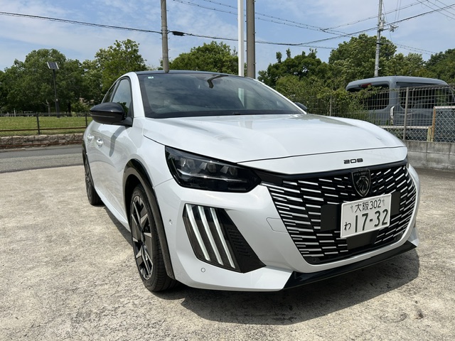 PEOUGEOT　208GT　HYBRID　【大阪】